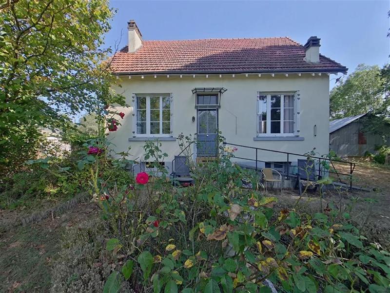 Maison - 92 m² - 4 pièces