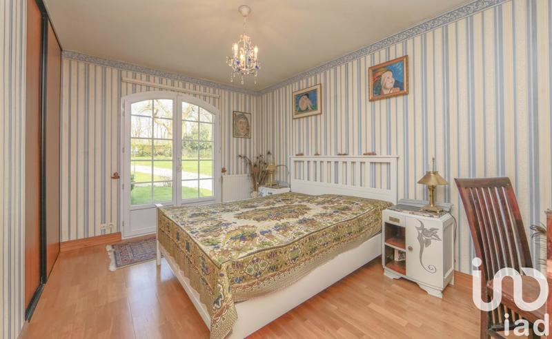 Maison - 321 m² - 10 pièces