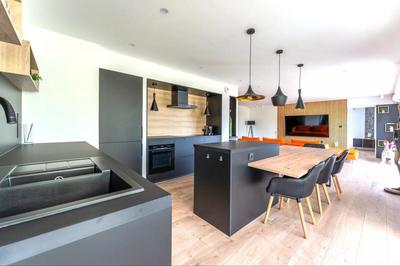 Appartement - 125 m² - 5 pièces