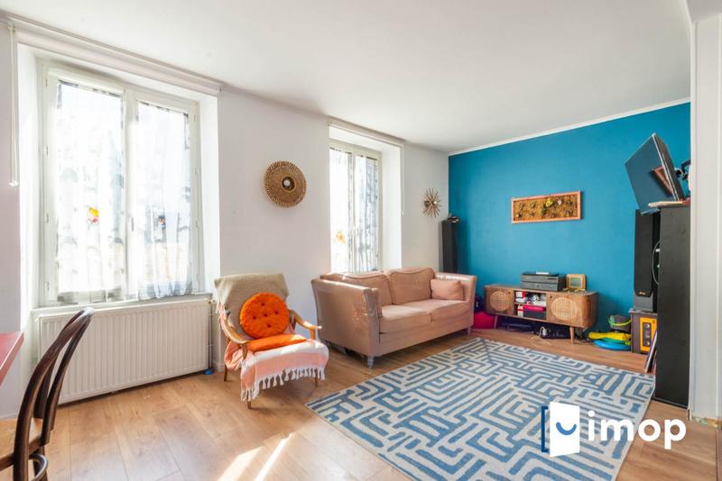 Maison - 100 m² - 6 pièces