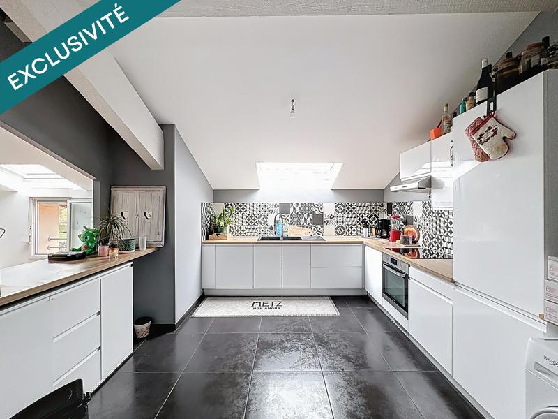 Appartement - 81 m² - 3 pièces