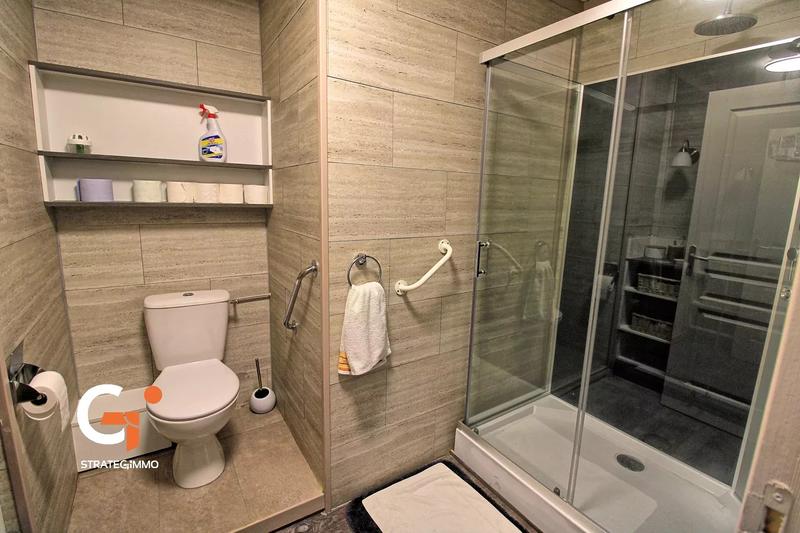 Maison - 169 m² - 7 pièces