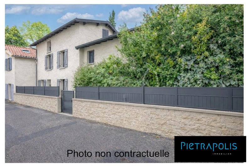 Maison - 186 m² - 7 pièces