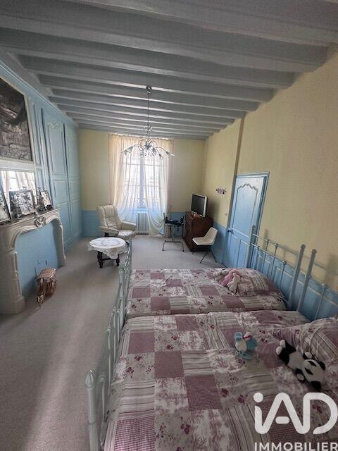 Maison de ville - 246 m² - 11 pièces