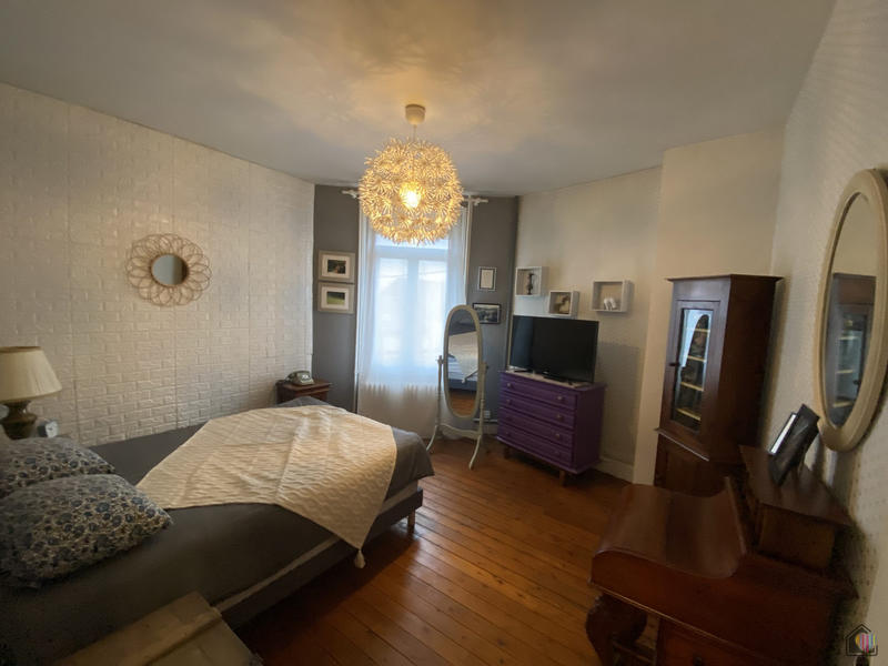 Maison - 105 m² - 5 pièces