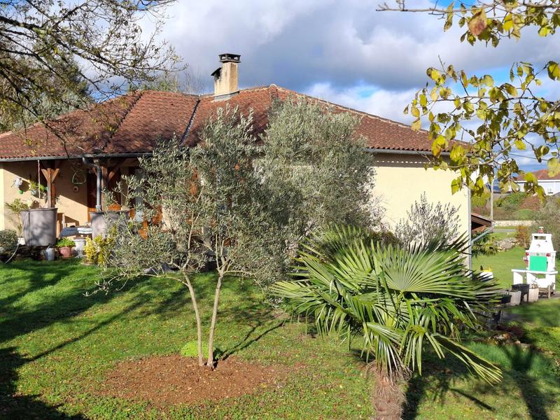 Maison - 184 m² - 7 pièces