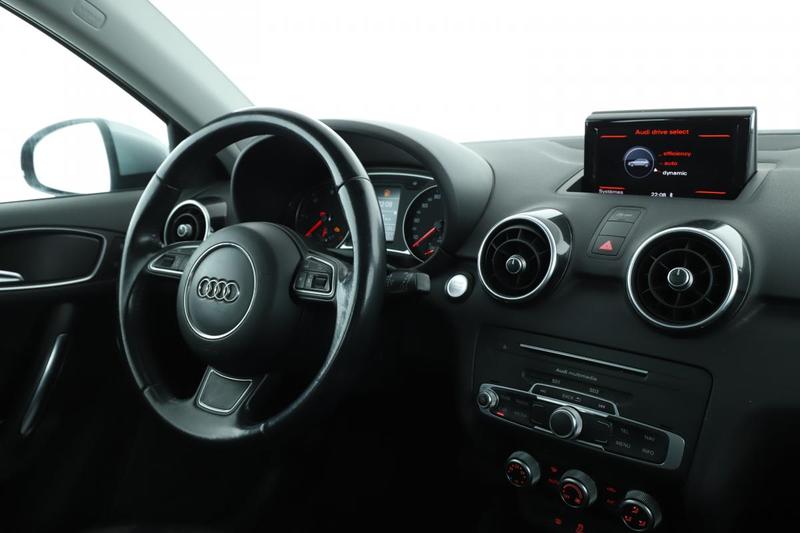 Audi A1 sportback 1.6 Tdi Ambition Luxe s tronic 116 ch