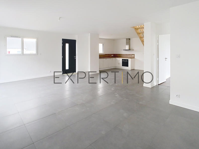 Maison - 144 m² - 7 pièces