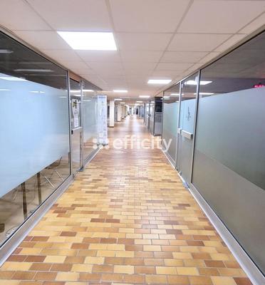 Bureau - 78 m² - 2 pièces