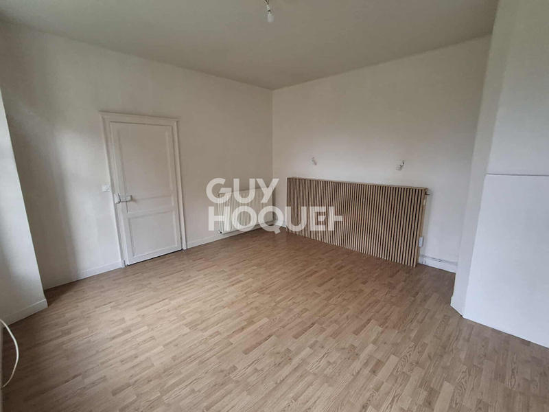 Maison - 151 m² - 7 pièces