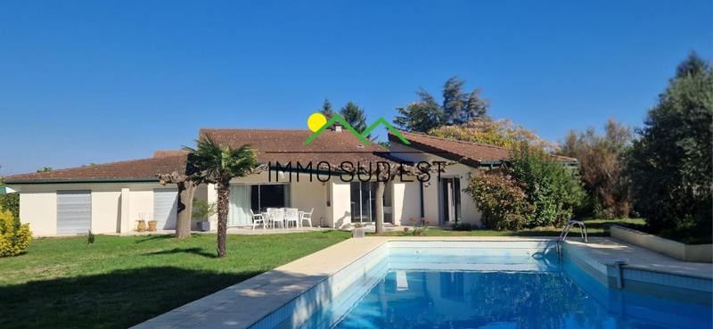 Maison - 160 m² - 7 pièces