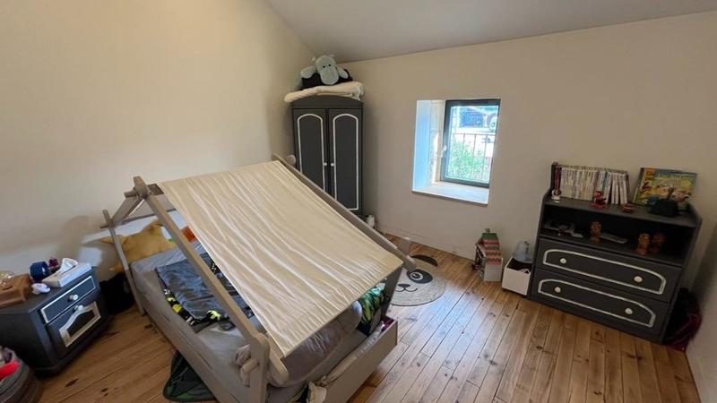 Maison - 181 m² - 6 pièces