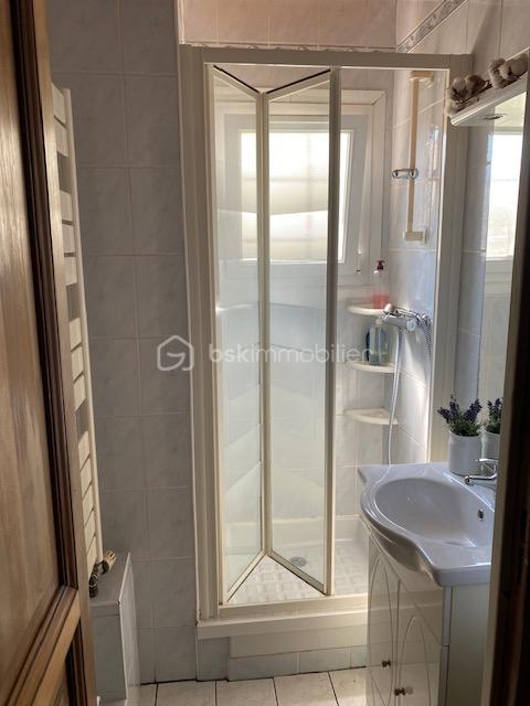 Pavillon - 96 m² - 5 pièces