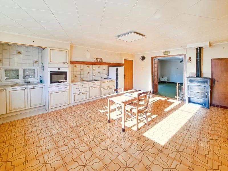 Maison - 200 m² - 8 pièces