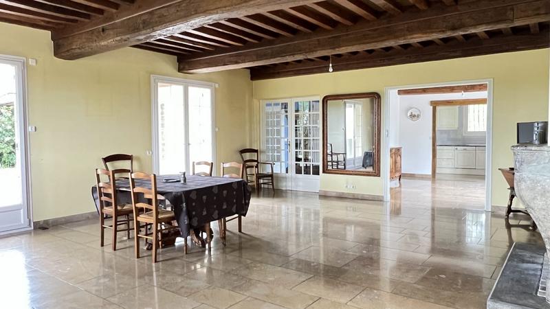 Maison ancienne - 226 m² - 10 pièces