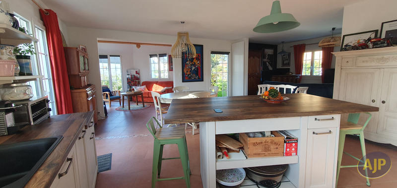 Maison - 125 m² - 4 pièces