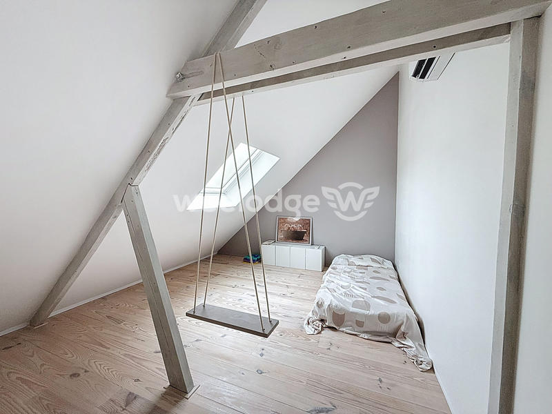 Maison traditionnelle - 138 m² - 6 pièces