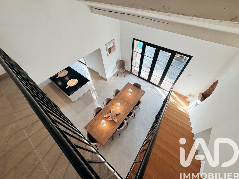 Maison de maîtres - 207 m² - 7 pièces