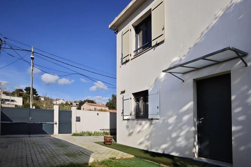 Maison - 92 m² - 3 pièces