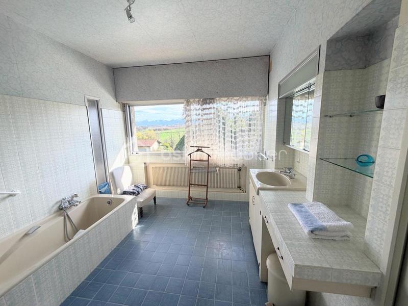 Maison d'architecte - 320 m² - 10 pièces