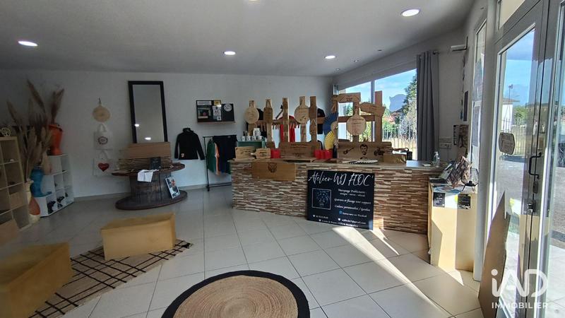 Local commercial - 413 m²