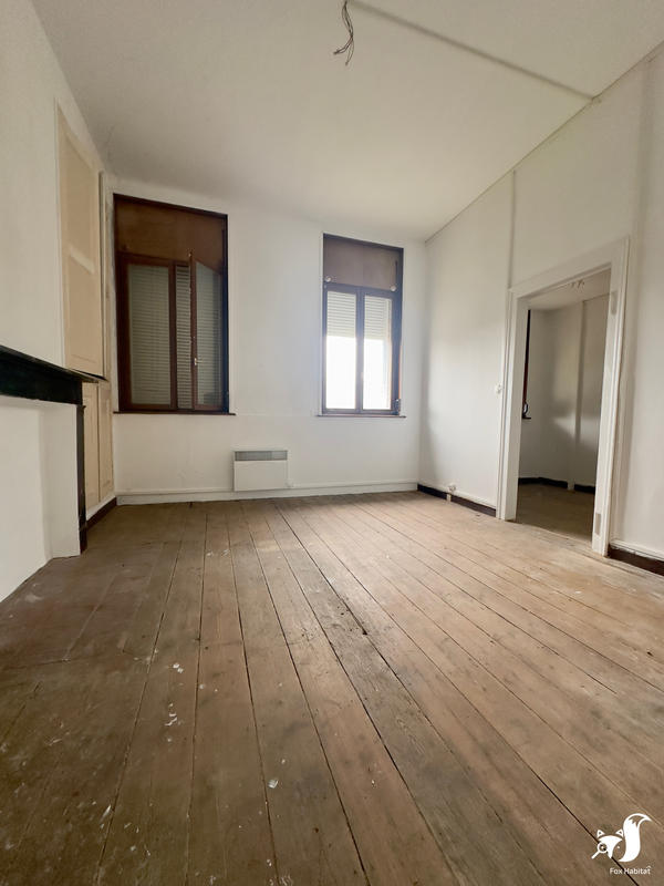 Maison - 225 m² - 8 pièces
