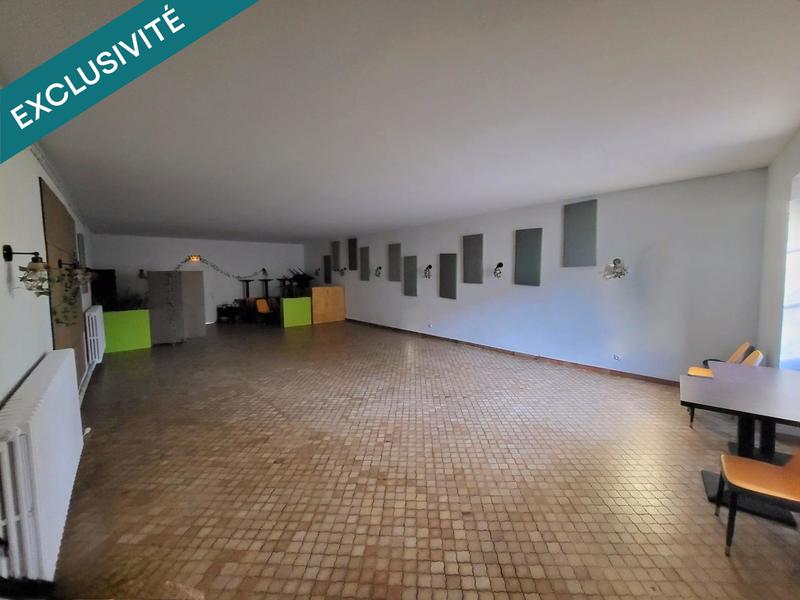 Local commercial - 340 m² - 10 pièces