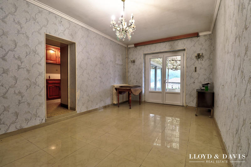 Maison ancienne - 232 m² - 11 pièces