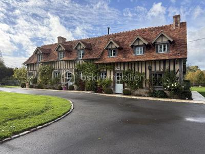 Propriété - 176 m² - 6 pièces