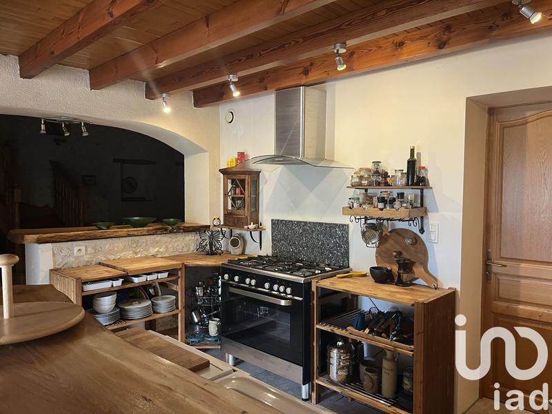 Maison - 177 m² - 5 pièces