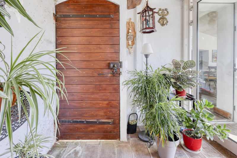 Propriété - 240 m² - 7 pièces