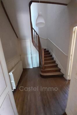 Maison - 197 m² - 14 pièces