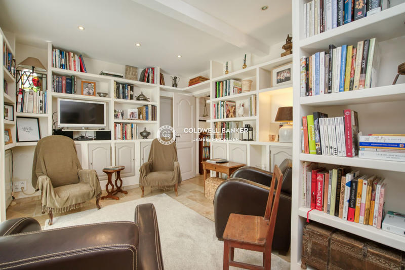 Villa - 400 m² - 12 pièces