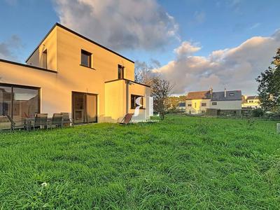 Maison - 117 m² - 5 pièces