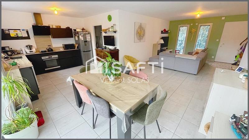 Maison - 92 m² - 5 pièces