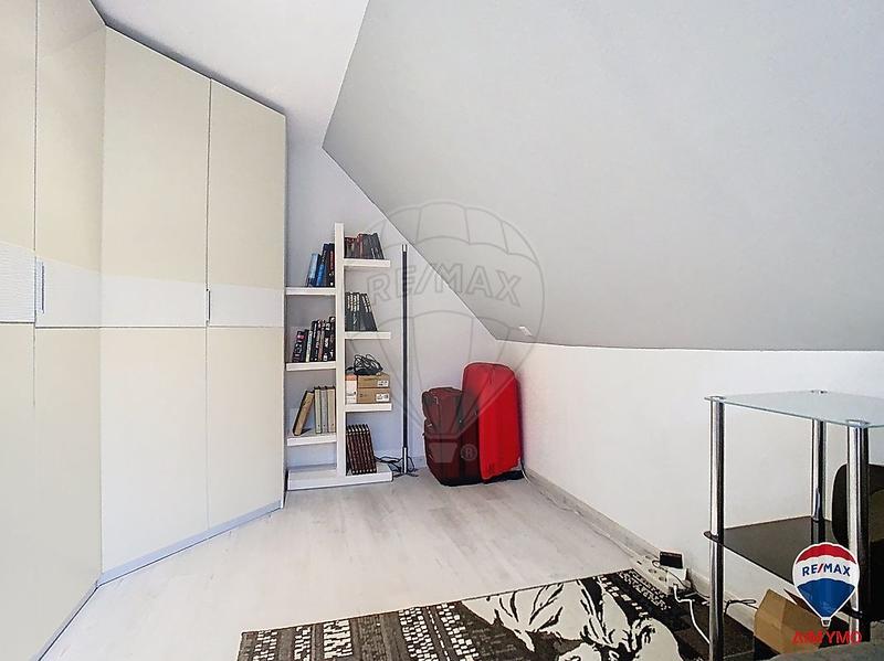 Maison - 131 m² - 7 pièces