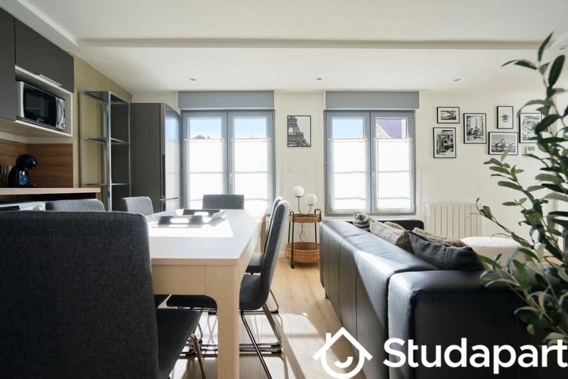 Chambre - 10 m² - 1 pièce