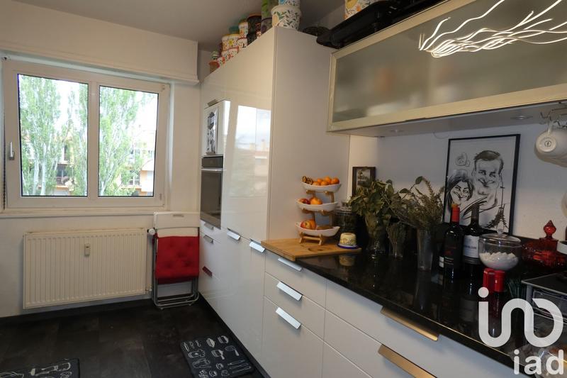 Appartement - 80 m² - 4 pièces