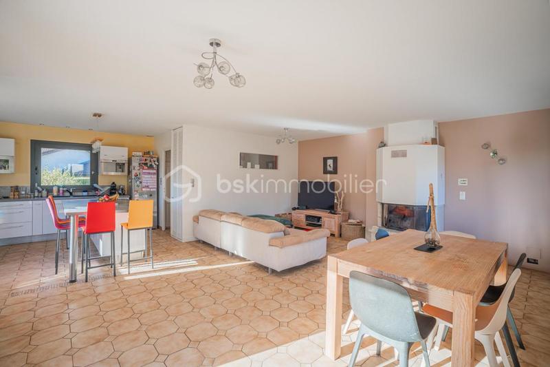 Maison - 130 m² - 6 pièces