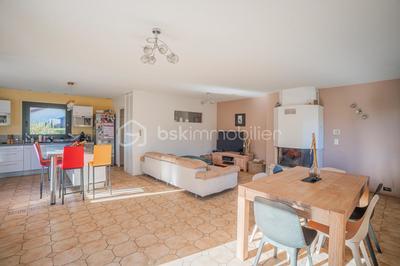 Maison - 130 m² - 6 pièces