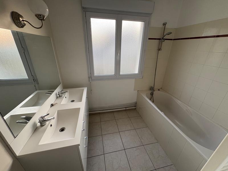 Maison - 125 m² - 6 pièces