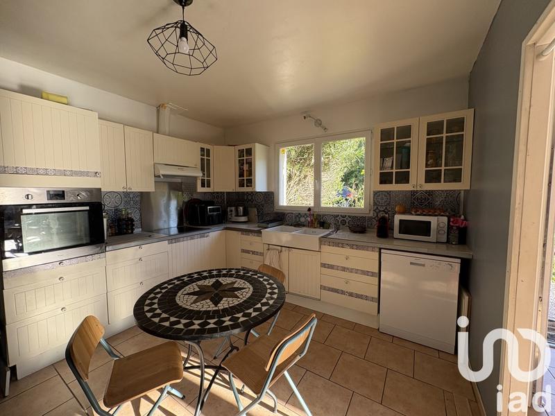 Maison - 143 m² - 6 pièces