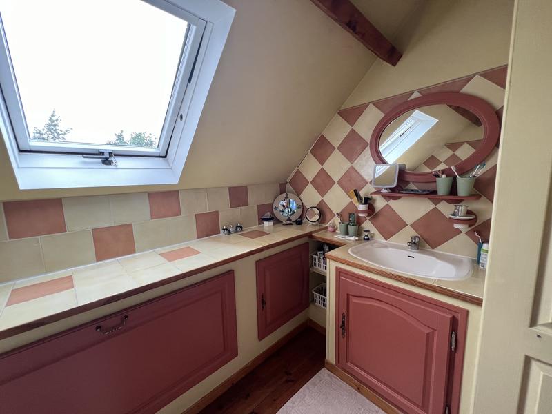 Maison - 86 m² - 5 pièces