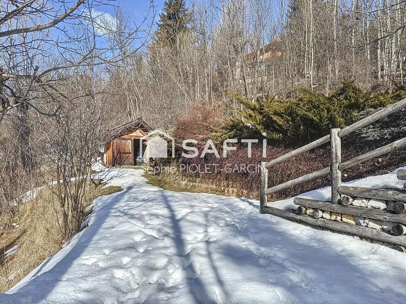 Maison - 251 m² - 10 pièces