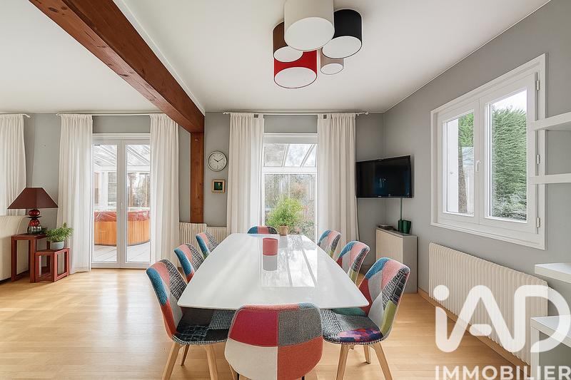 Maison de maîtres - 209 m² - 6 pièces