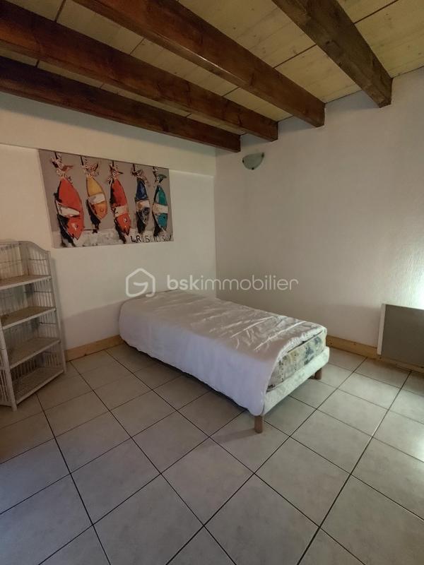 Maison jumelée - 107 m² - 4 pièces