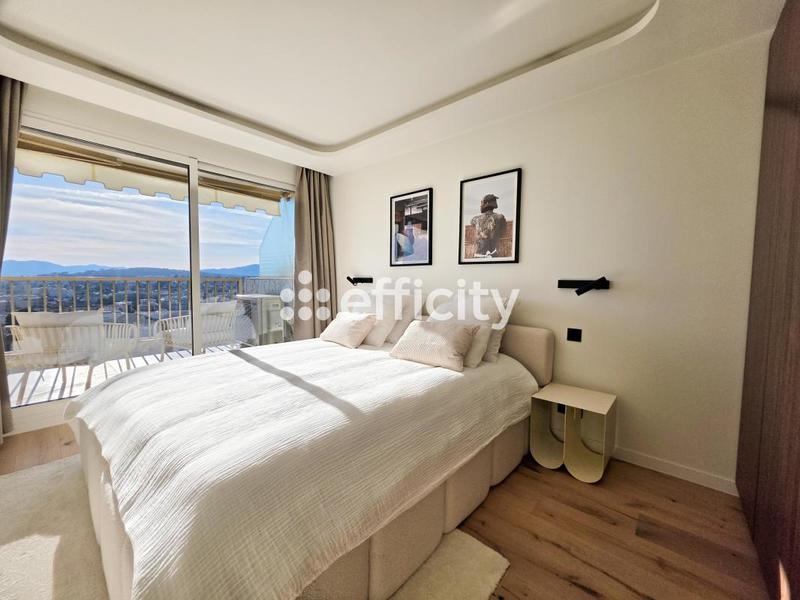 Appartement - 90 m² - 3 pièces