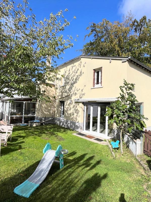 Maison ancienne - 100 m² - 5 pièces