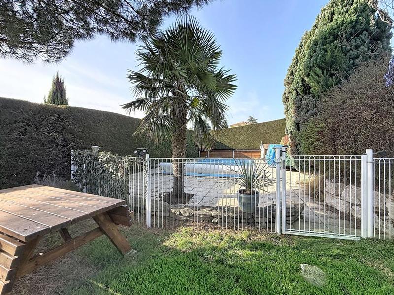 Villa - 310 m² - 5 pièces