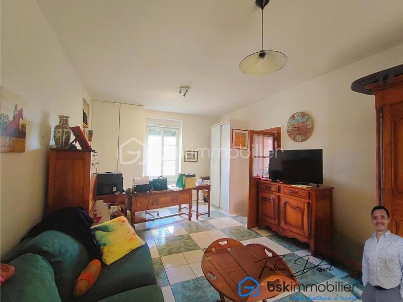 Corps de ferme - 190 m² - 8 pièces